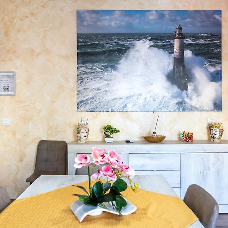 Апартаменти Casa La Scivola Катанія Екстер'єр фото