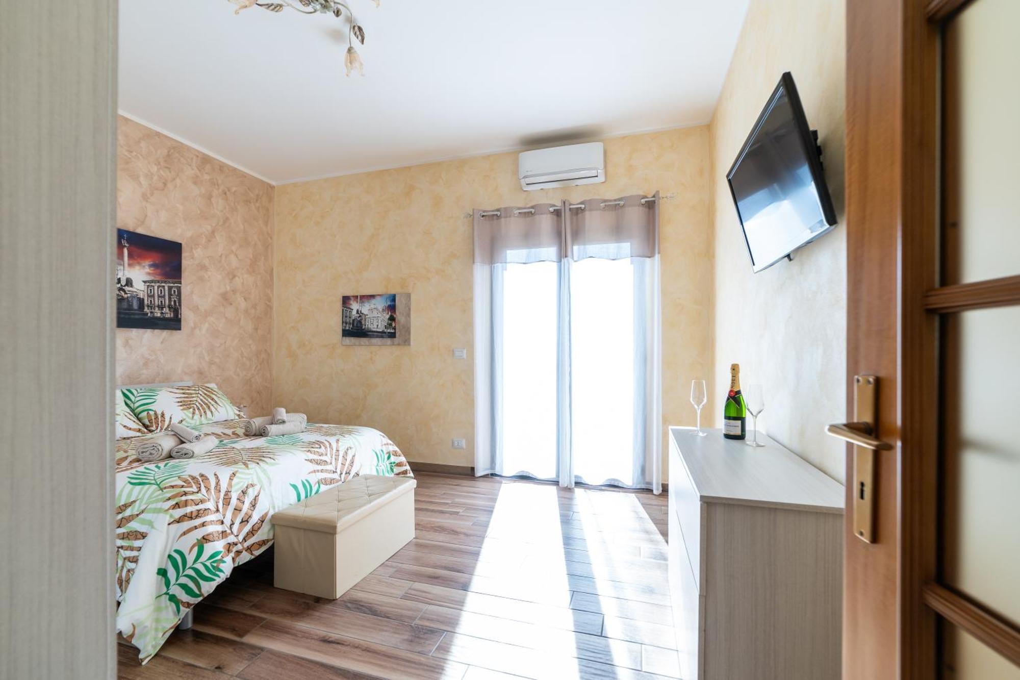 Апартаменти Casa La Scivola Катанія Екстер'єр фото